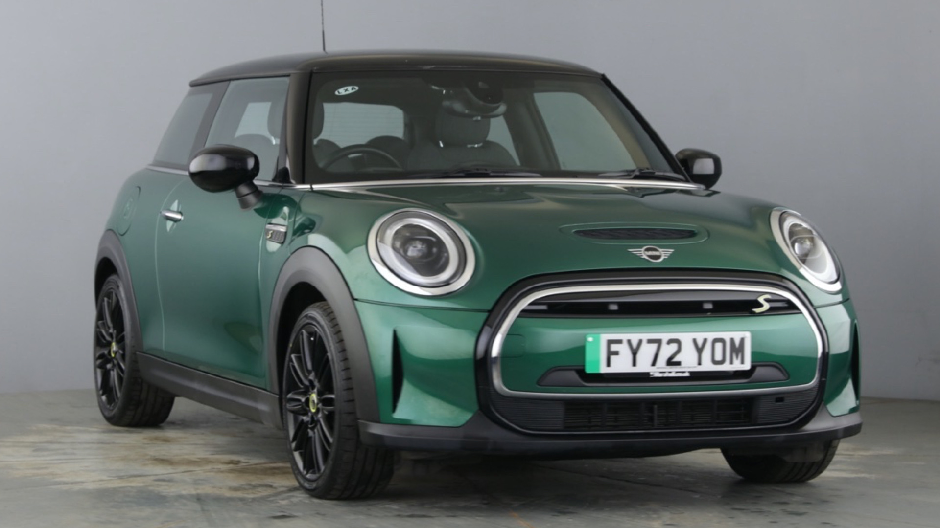 4021009 135kW Cooper S Level 2 33kWh 3dr Auto