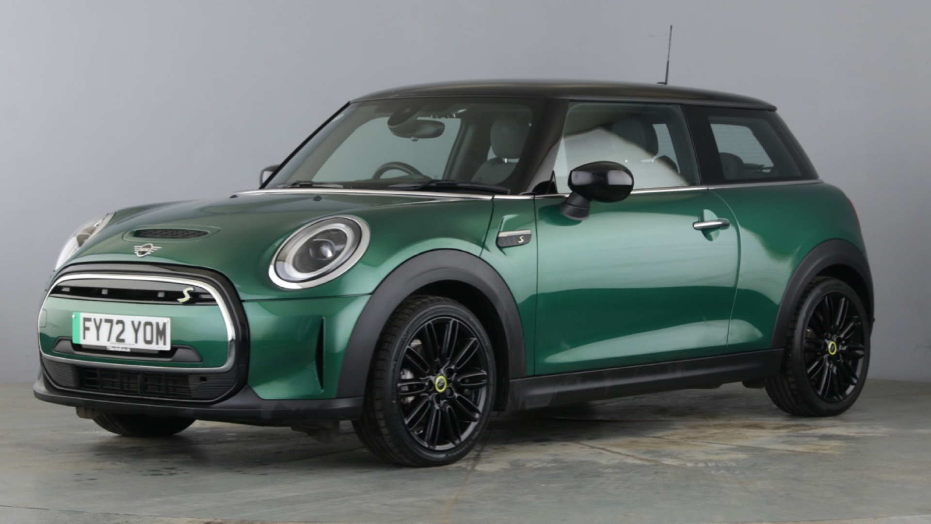 Mini Hatchback Electric 135kW Cooper S Level 2 33kWh 3dr Auto