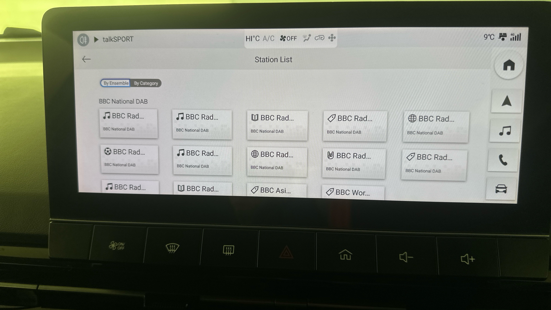 4020817 150kW Trophy EV Long Range 64kWh 5dr Auto