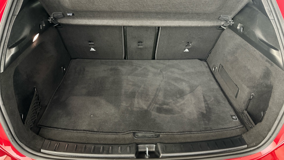 Mercedes EQA Image 15