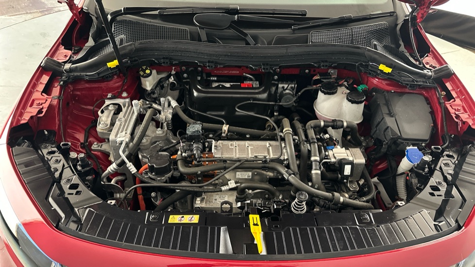 Mercedes EQA Image 16