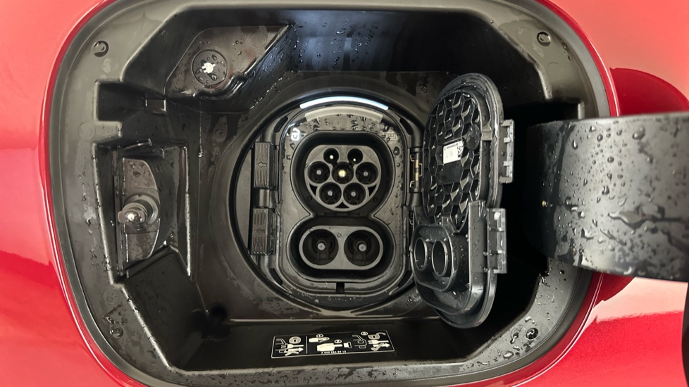 Mercedes EQA Image 21