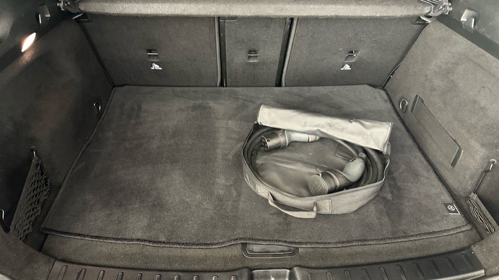 Mercedes EQA Image 22