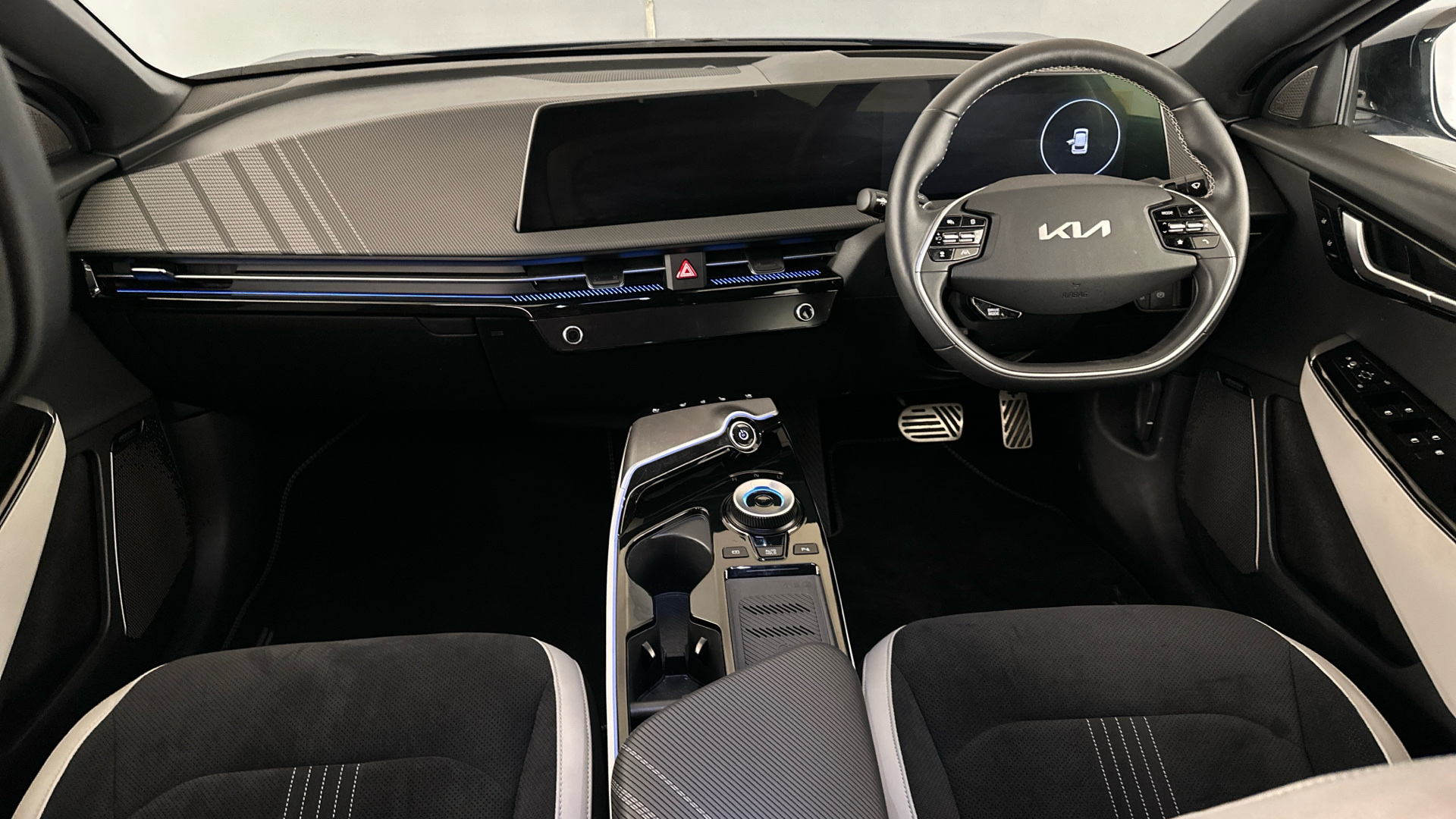 4020925 166kW GT Line S 77.4kWh 5dr Auto