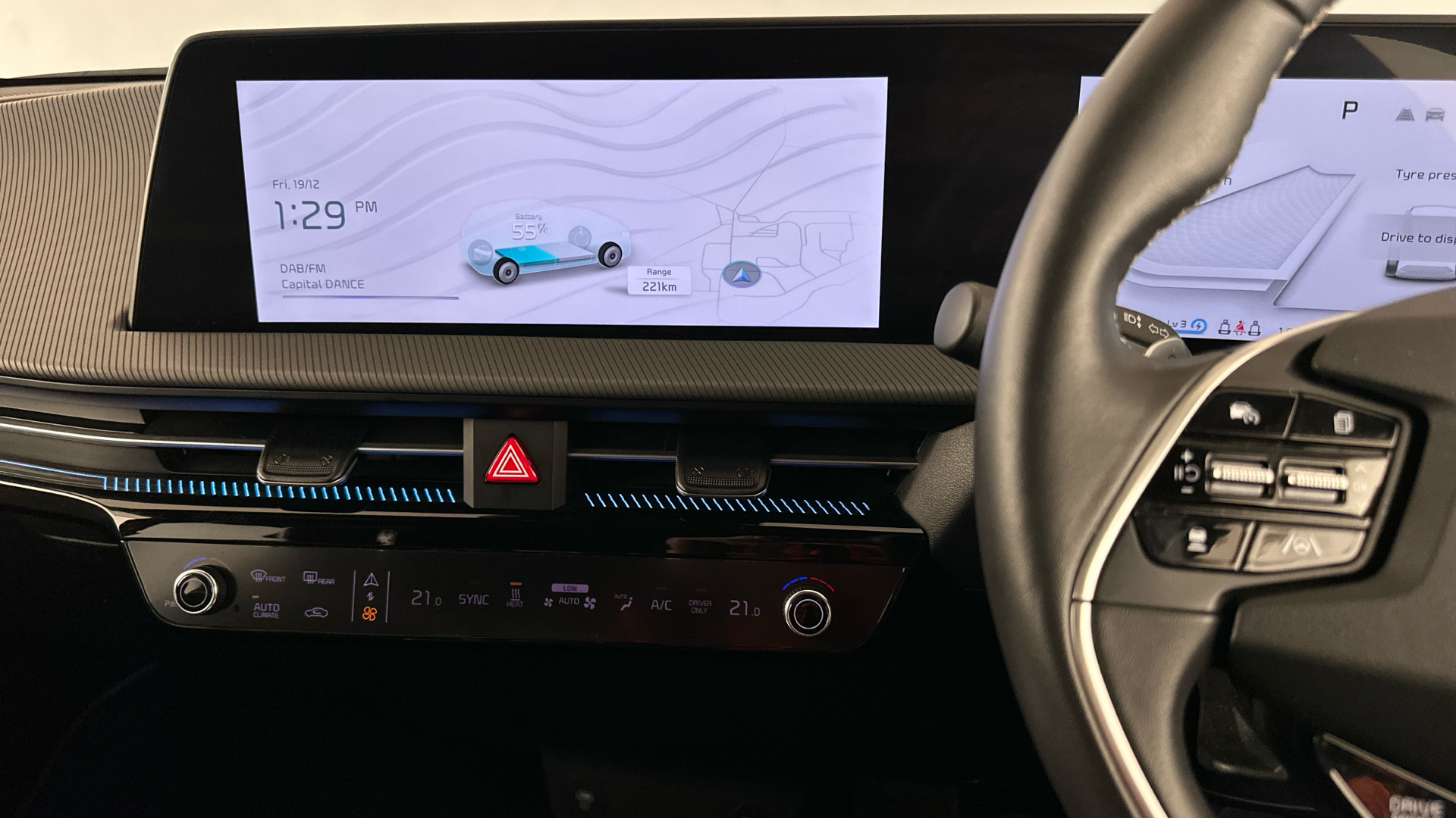 4020925 166kW GT Line S 77.4kWh 5dr Auto