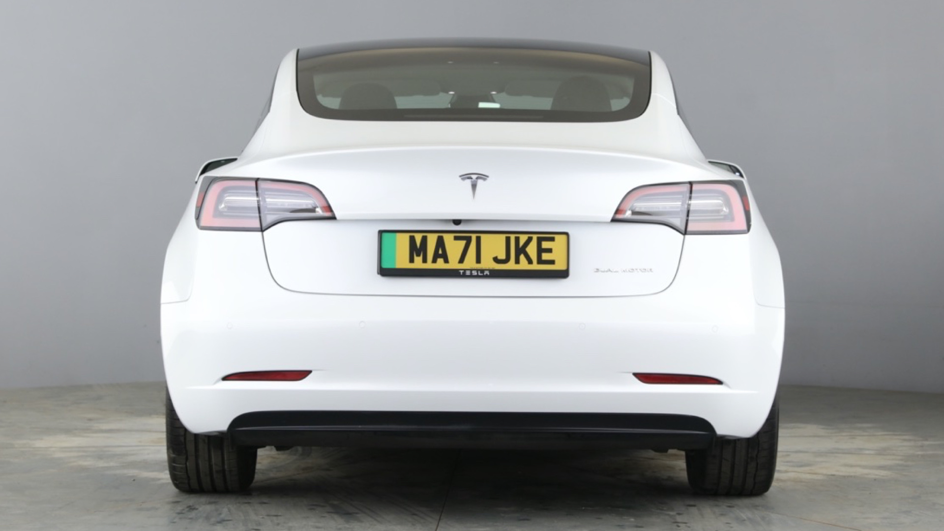 4027593 Long Range AWD 4dr Auto