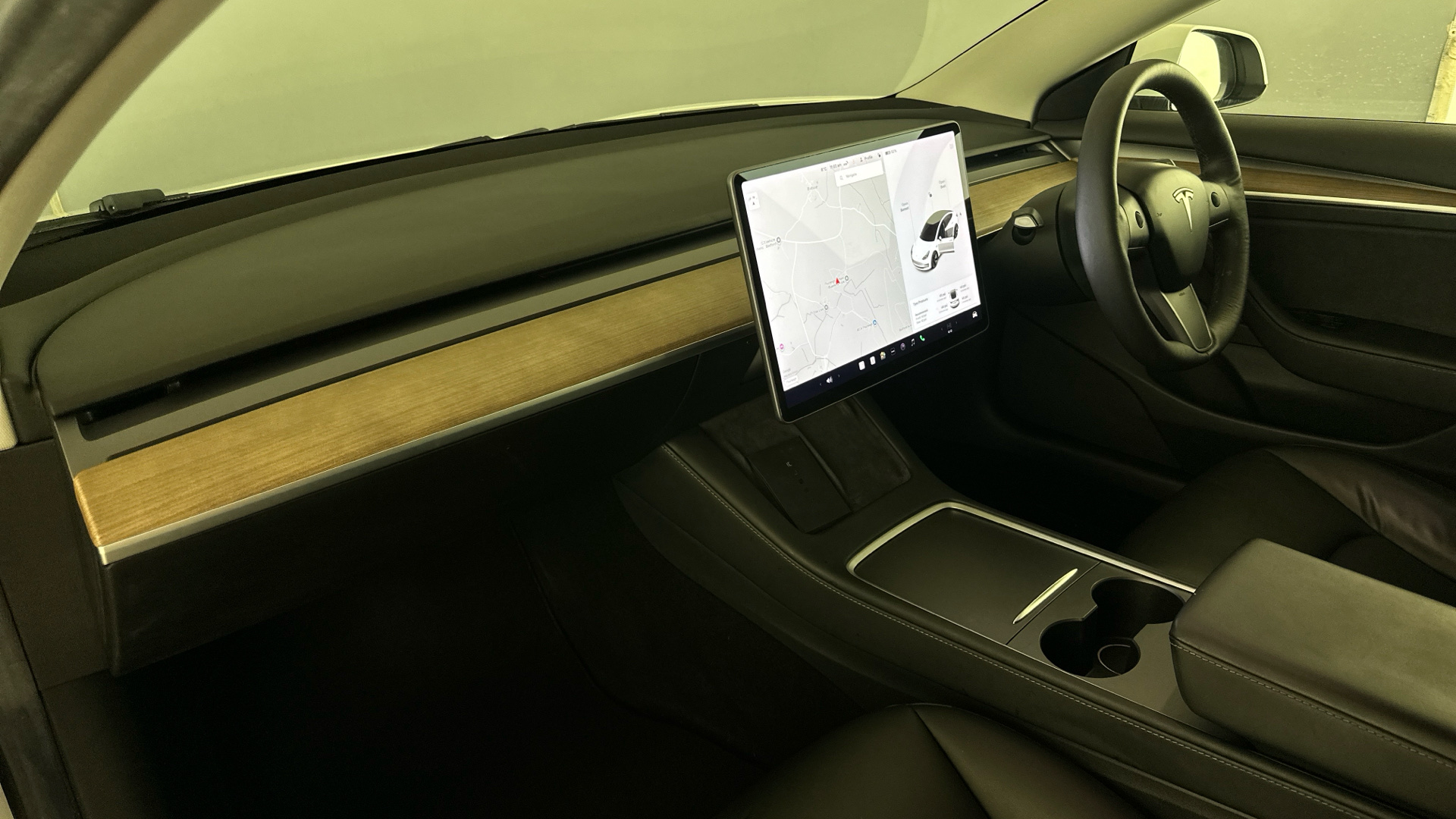 4027593 Long Range AWD 4dr Auto