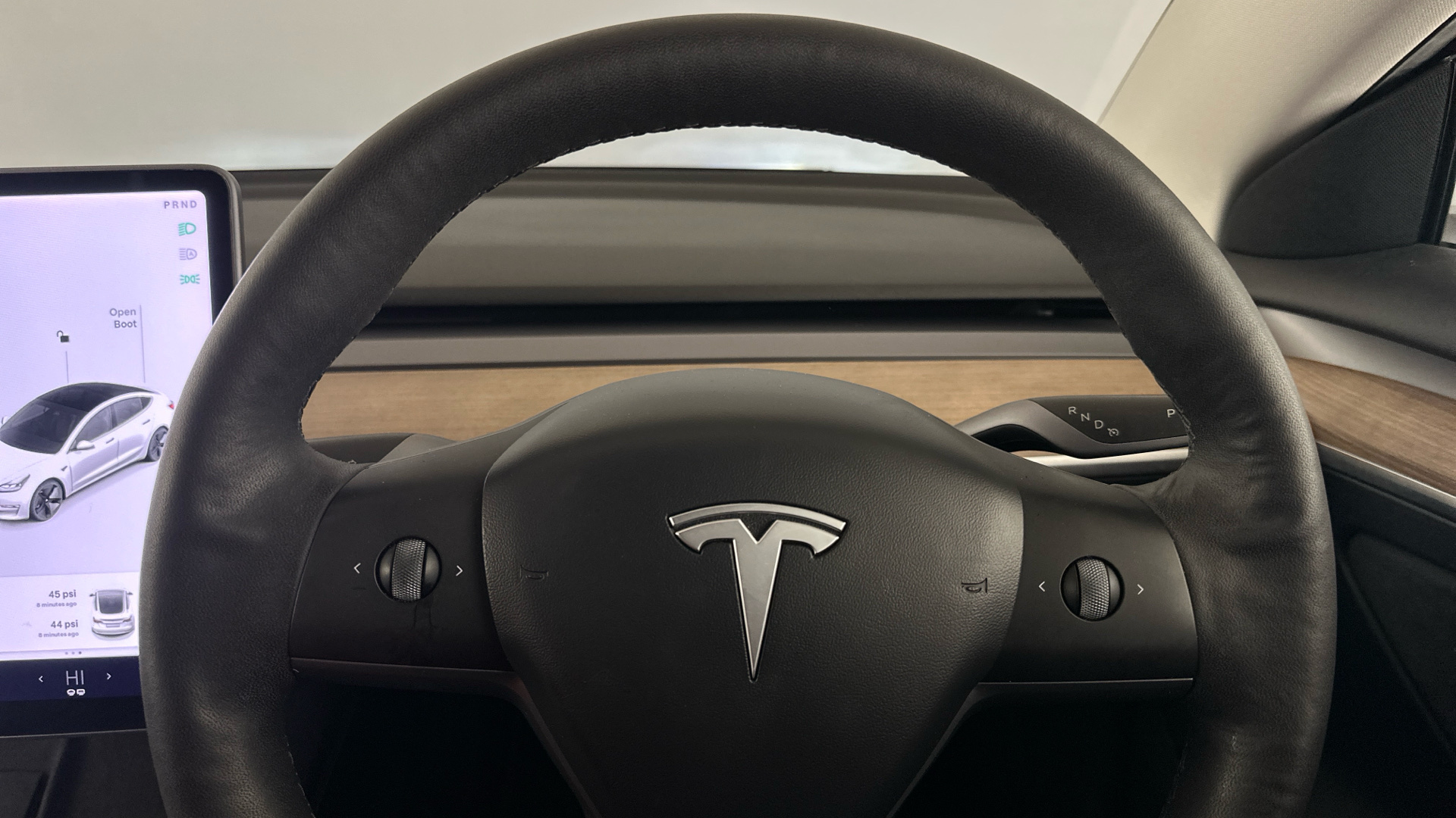 4027593 Long Range AWD 4dr Auto