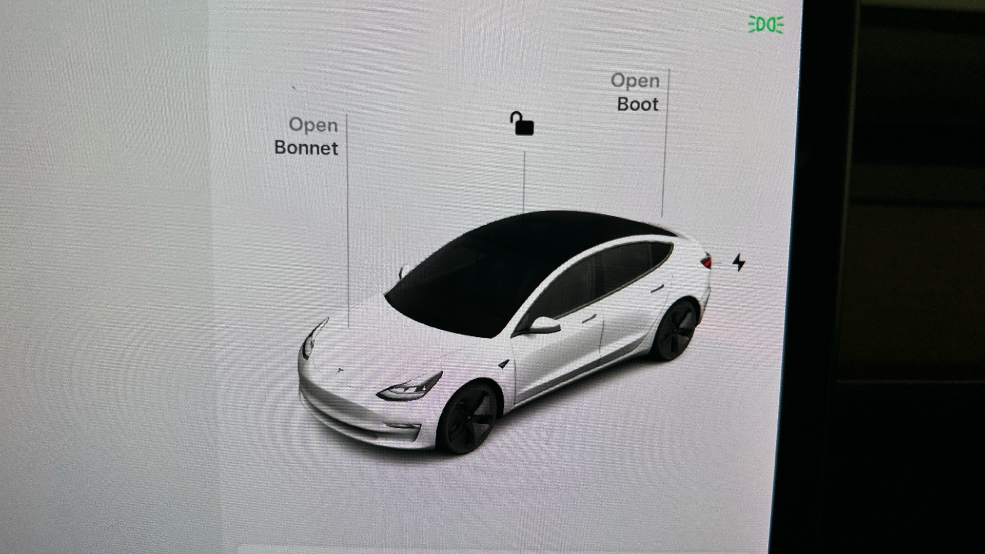 4027593 Long Range AWD 4dr Auto