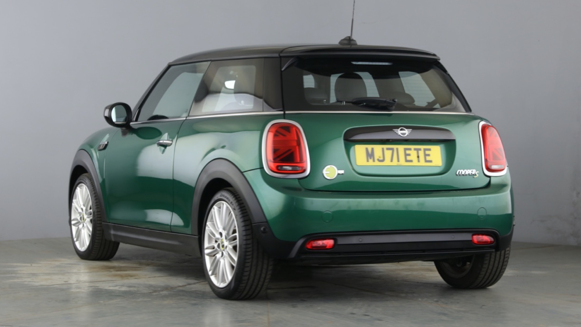 4027738 135kW Cooper S Level 2 33kWh 3dr Auto