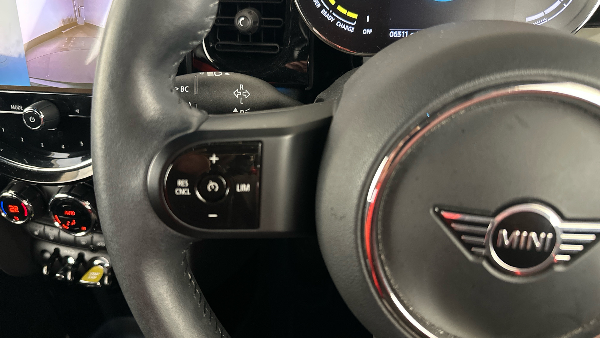 4027738 135kW Cooper S Level 2 33kWh 3dr Auto