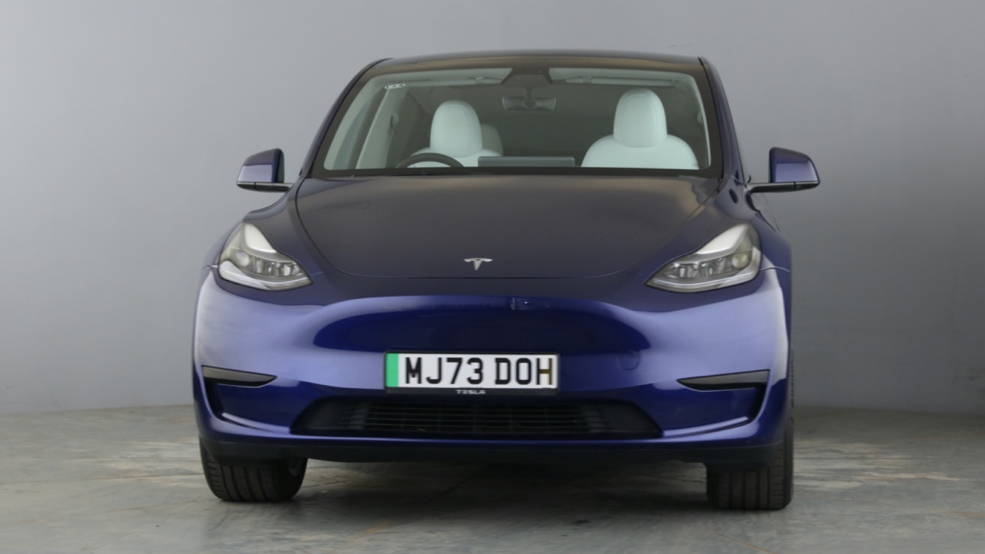 4020747 RWD 5dr Auto