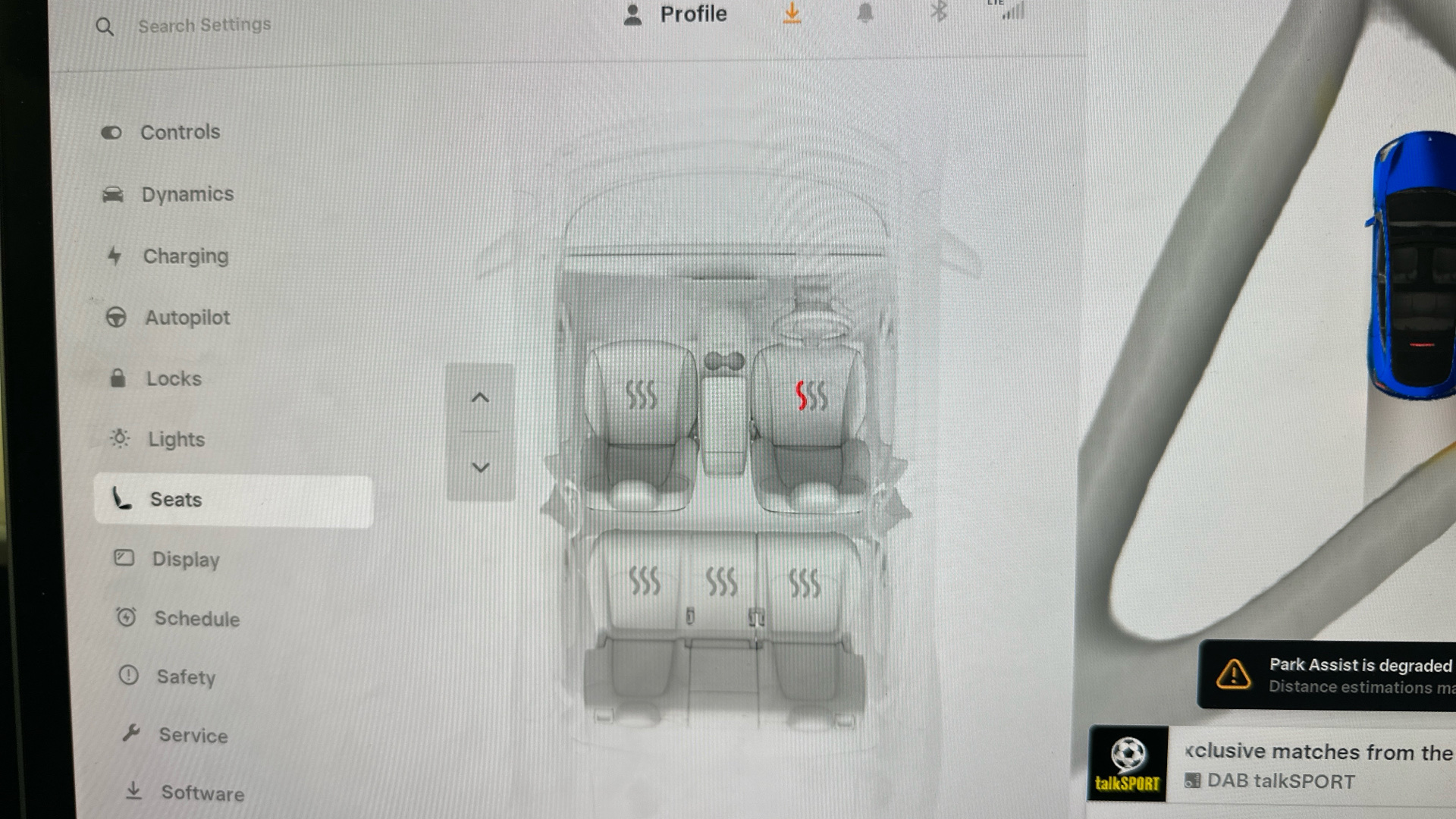 4020747 RWD 5dr Auto