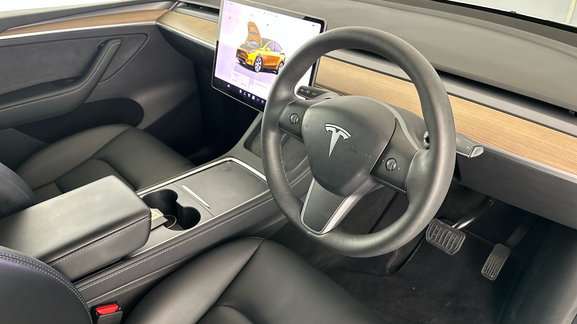 4020705 Long Range AWD 5dr Auto