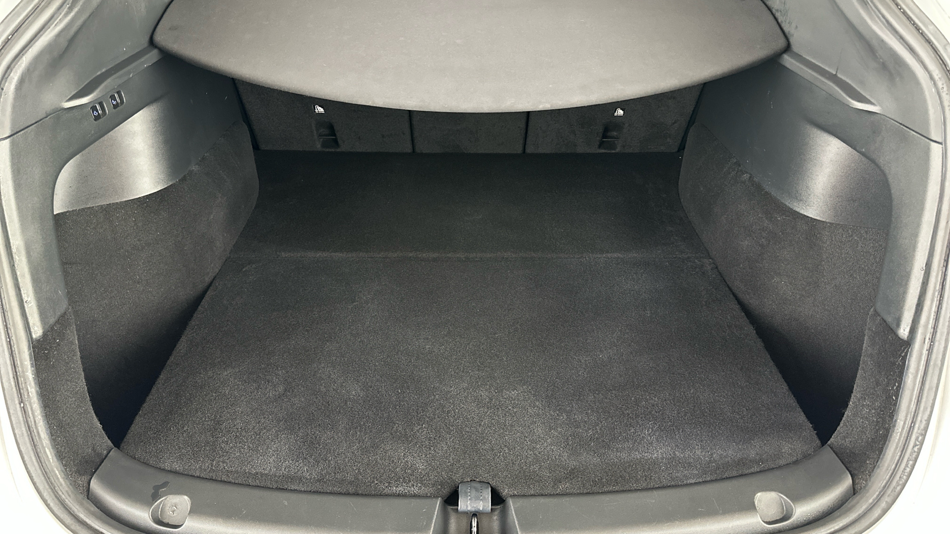 4020705 Long Range AWD 5dr Auto