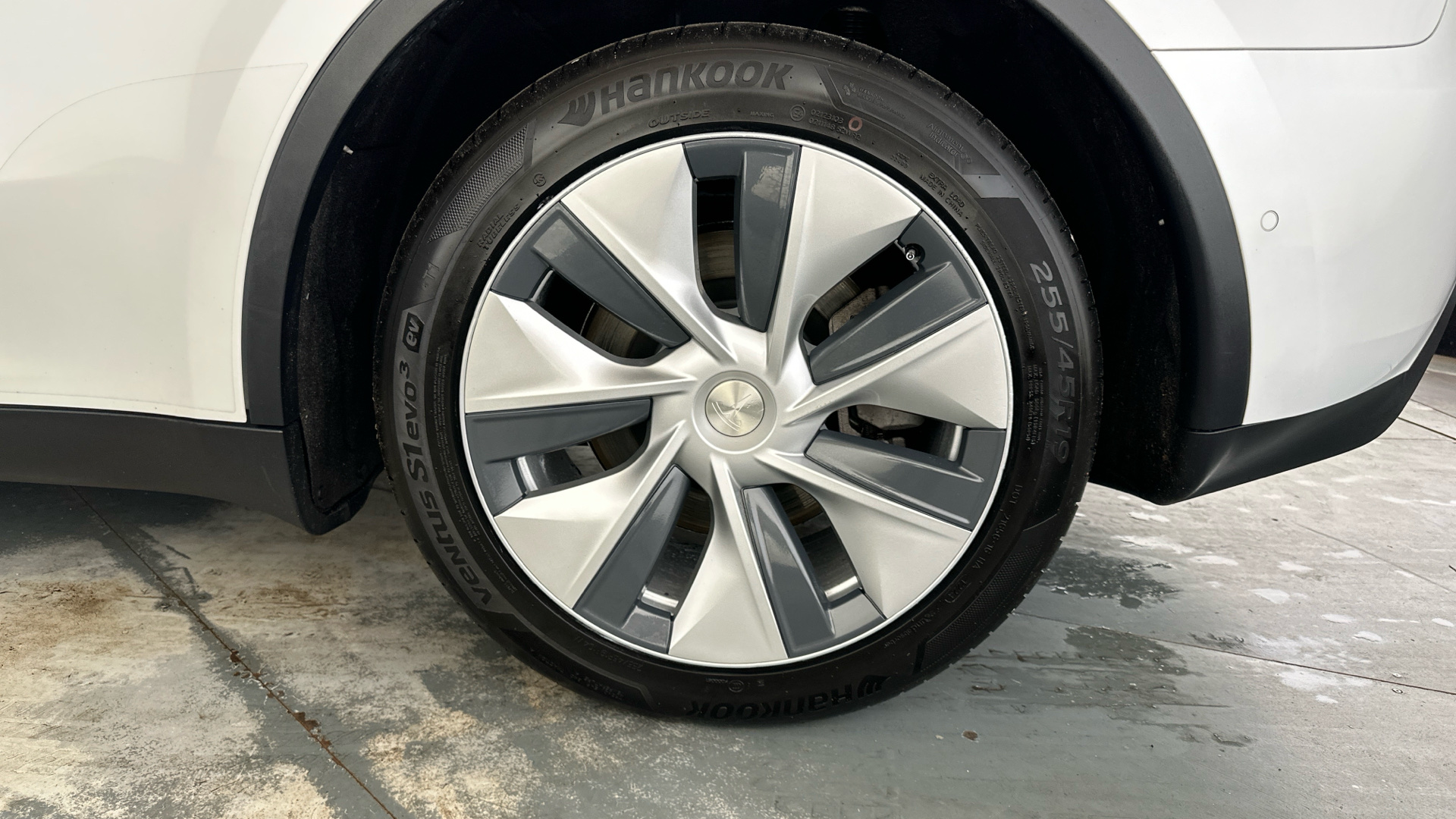 4020705 Long Range AWD 5dr Auto