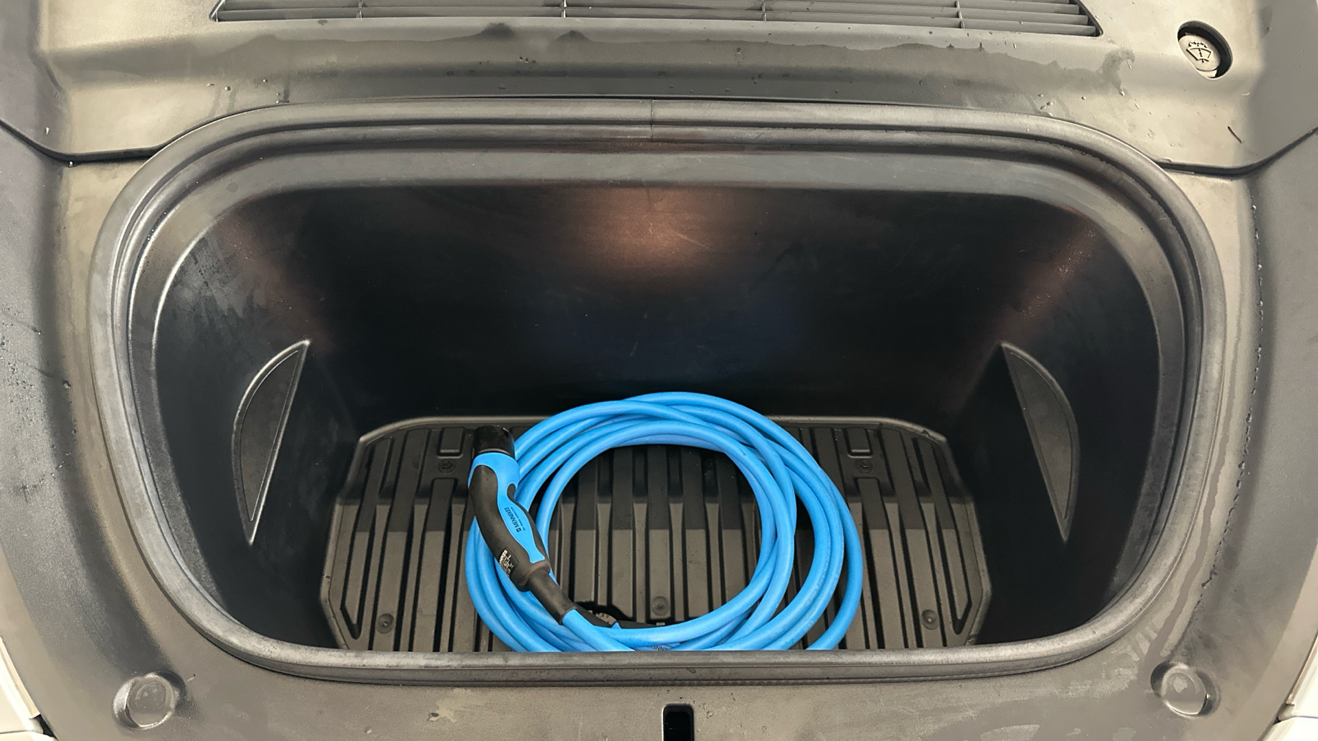 4020705 Long Range AWD 5dr Auto