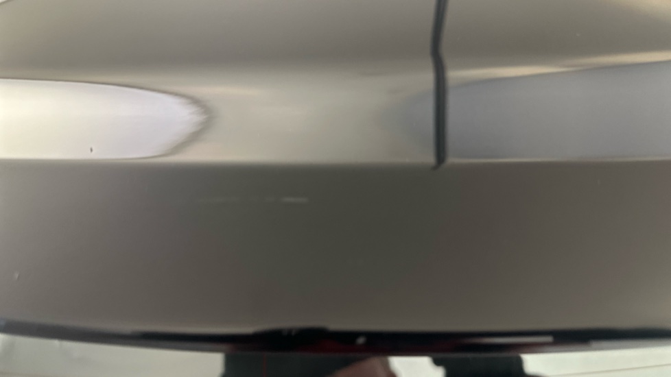 MINI HATCHBACK Scratch