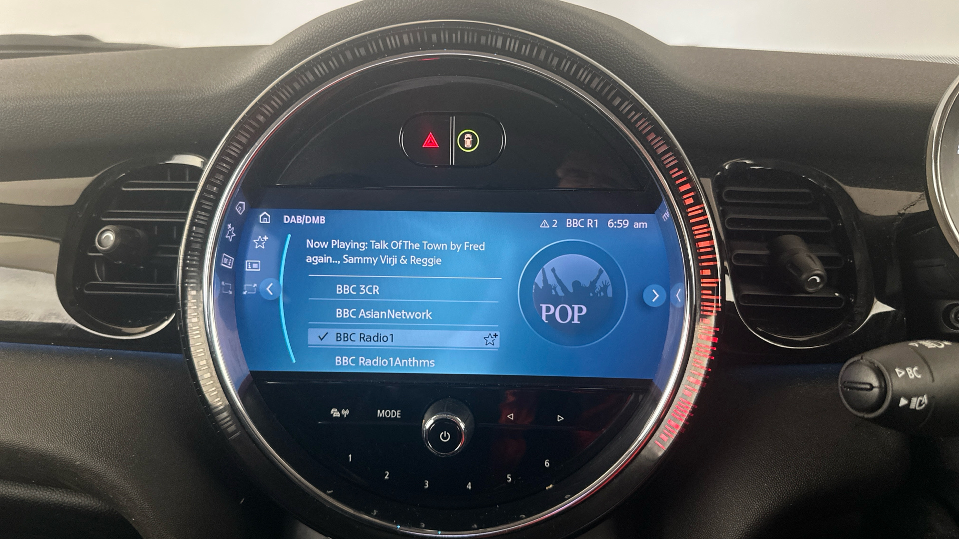 4060164 135kW Cooper S Level 1 33kWh 3dr Auto