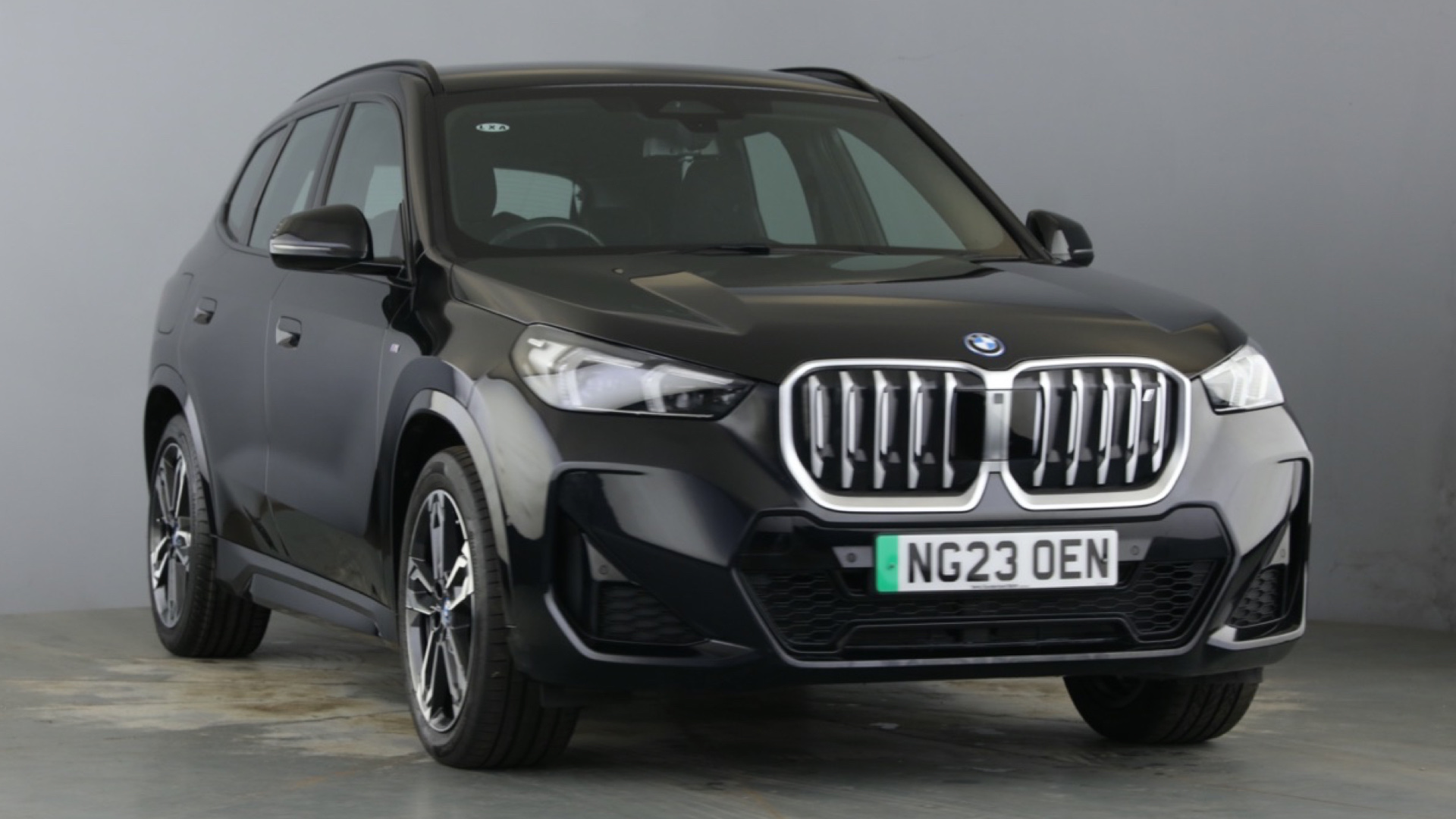 4020811 230kW xDrive30 M Sport 65kWh 5dr Auto [22kWCh]