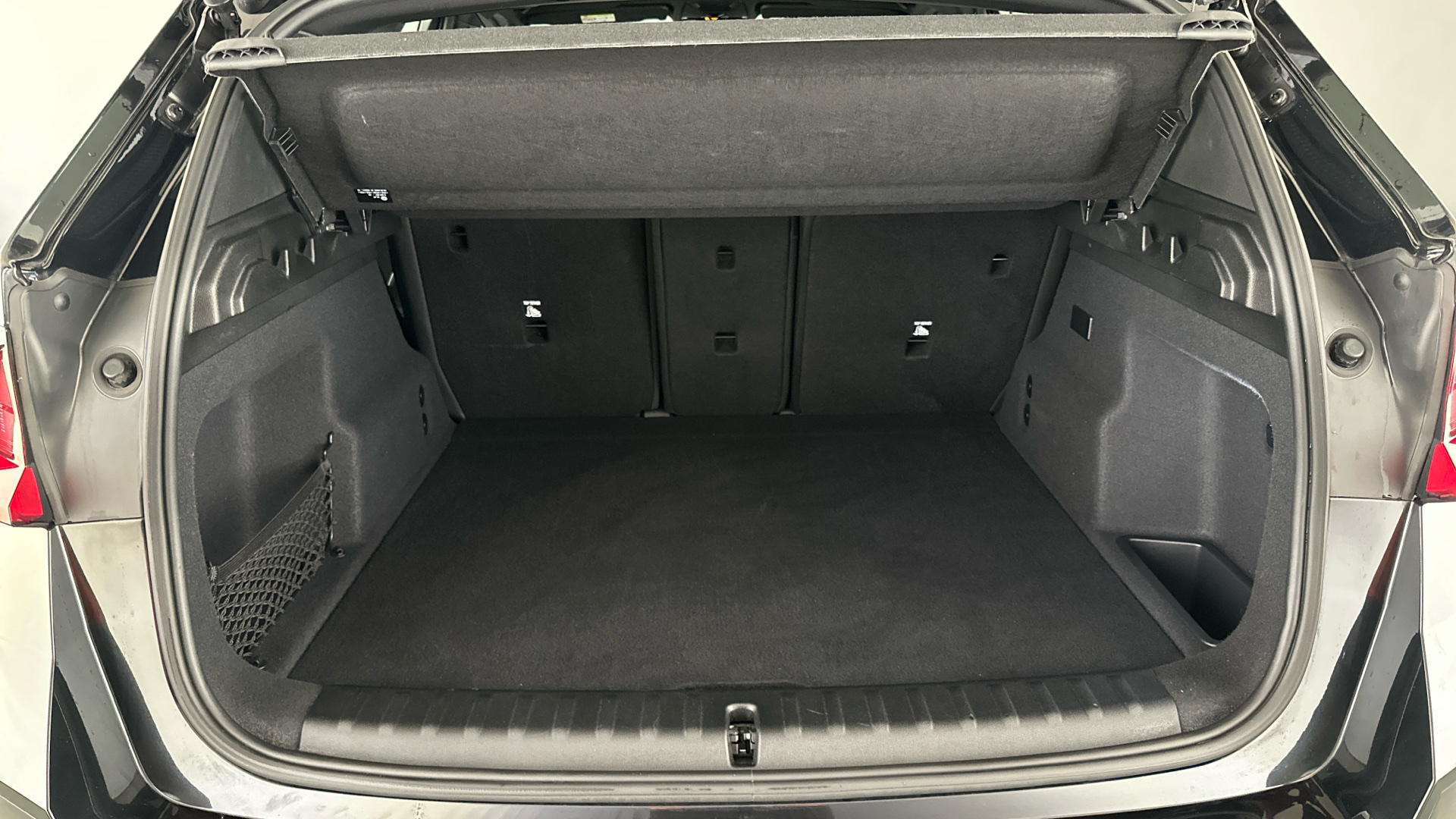 4020811 230kW xDrive30 M Sport 65kWh 5dr Auto [22kWCh]