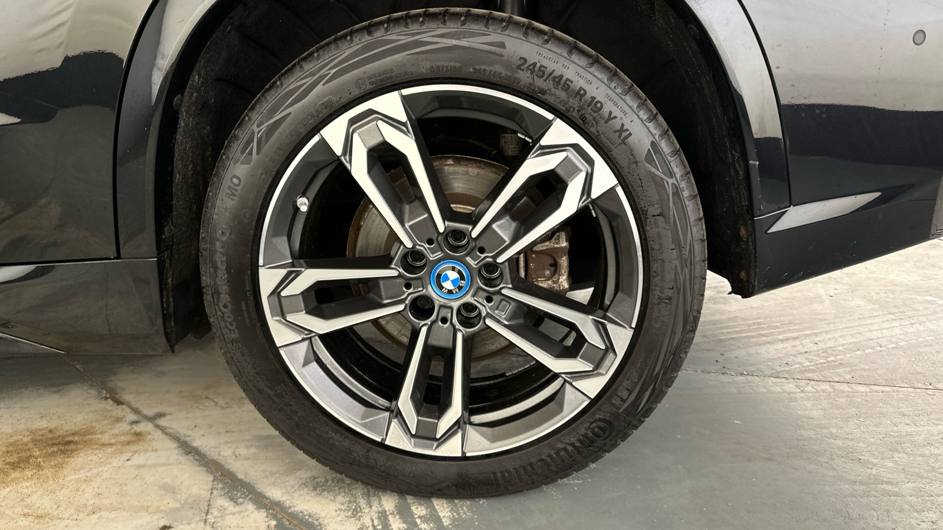 4020811 230kW xDrive30 M Sport 65kWh 5dr Auto [22kWCh]