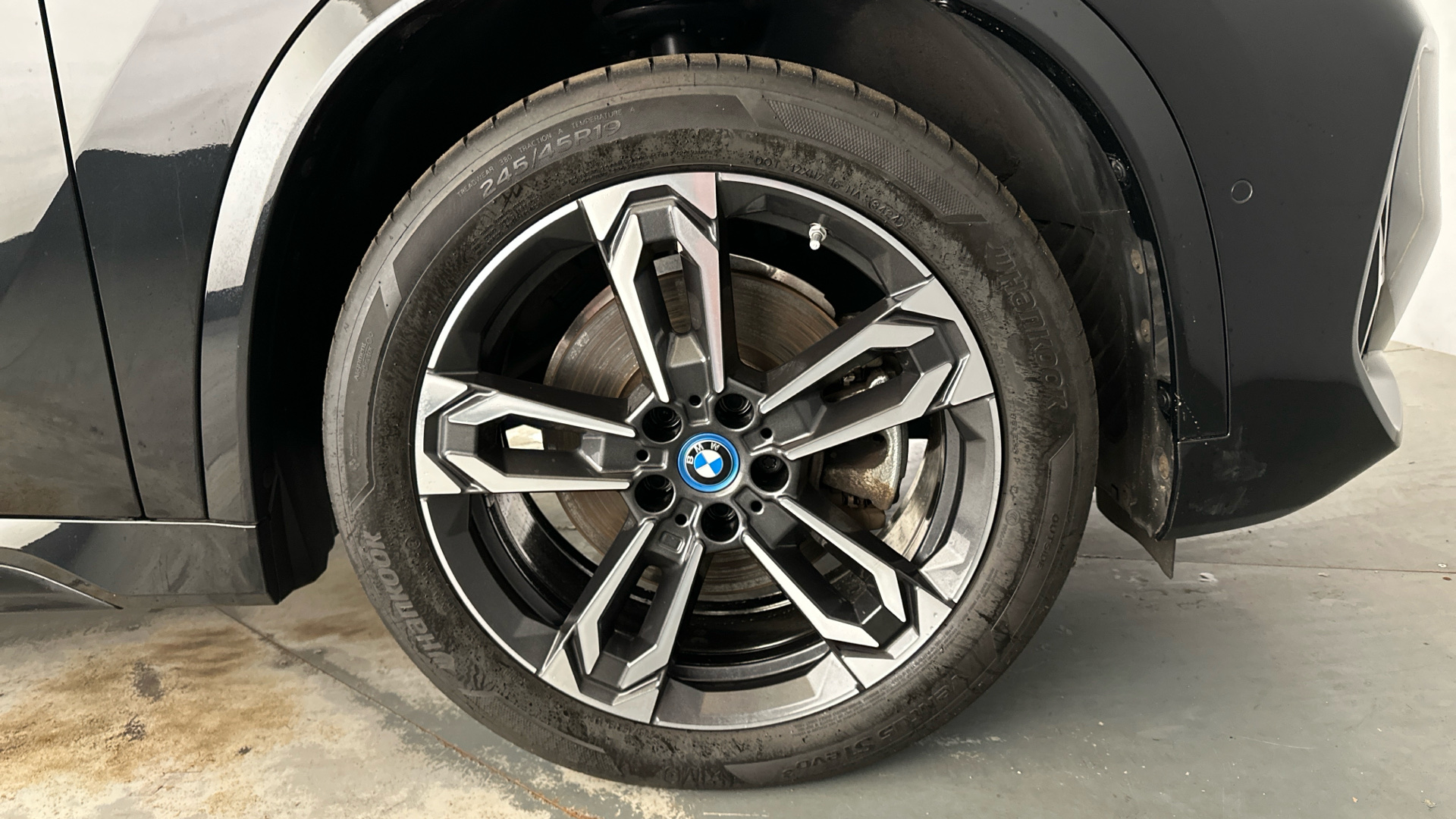 4020811 230kW xDrive30 M Sport 65kWh 5dr Auto [22kWCh]