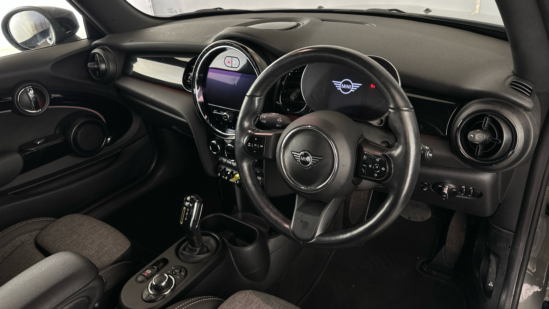 4020898 135kW Cooper S Level 2 33kWh 3dr Auto