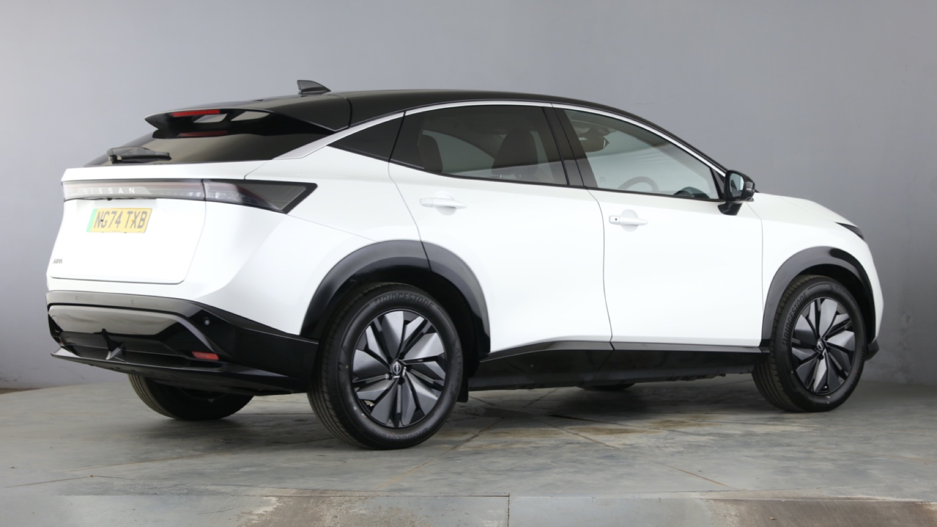 4020830 178kW Advance 87kWh 22kWCh 5dr Auto