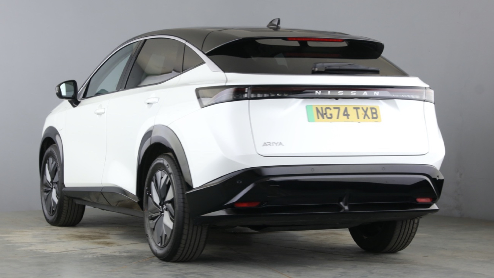 4020830 178kW Advance 87kWh 22kWCh 5dr Auto