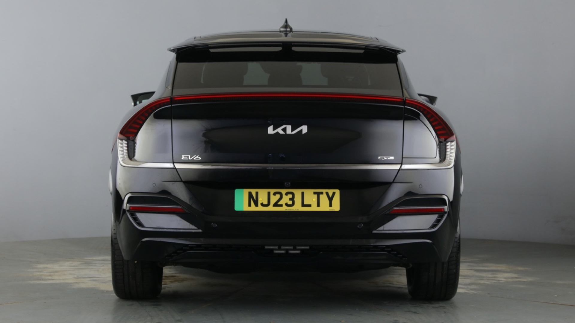 4020826 236kW GT Line 77.4kWh 5dr AWD Auto