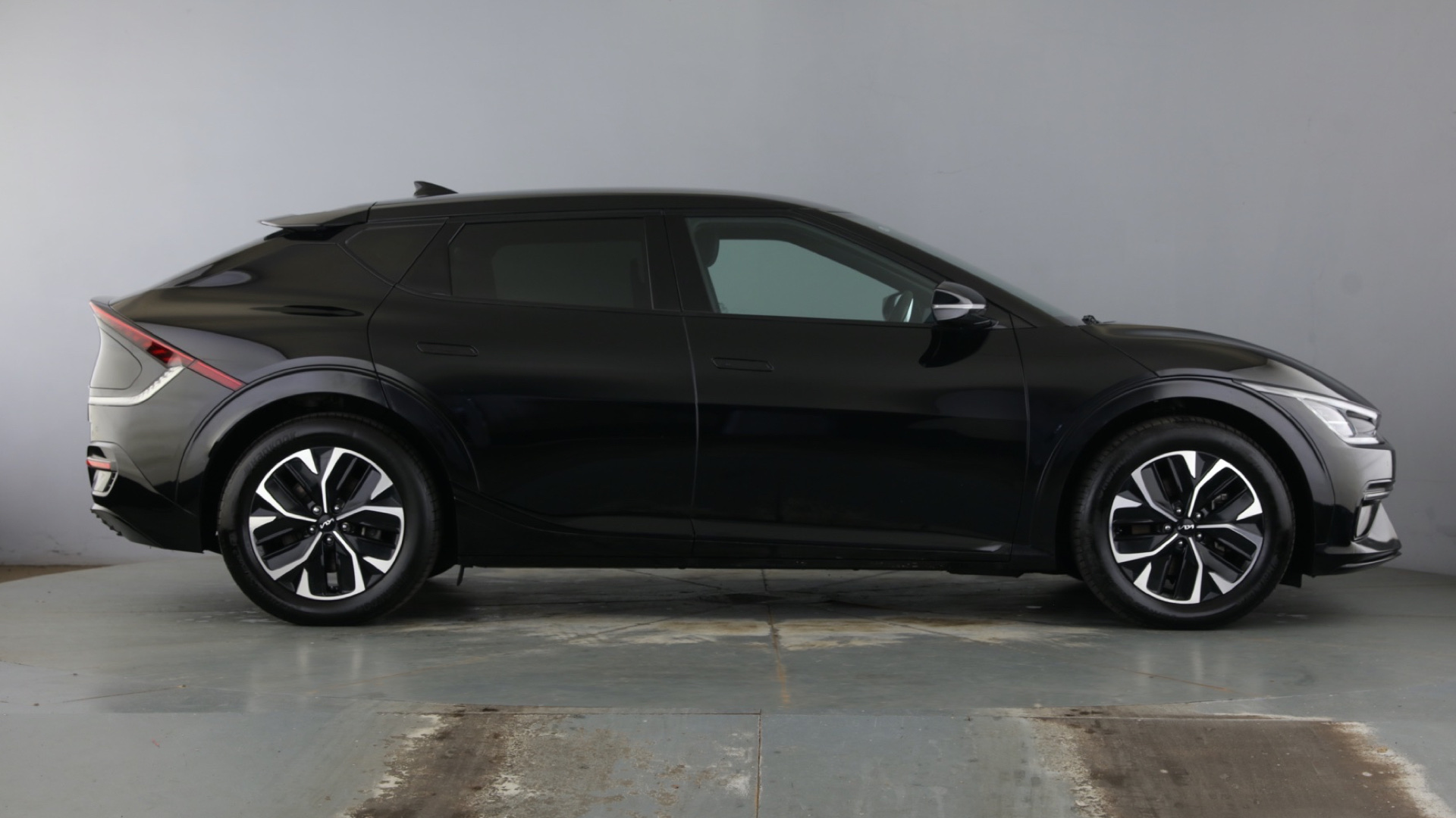 4020826 236kW GT Line 77.4kWh 5dr AWD Auto