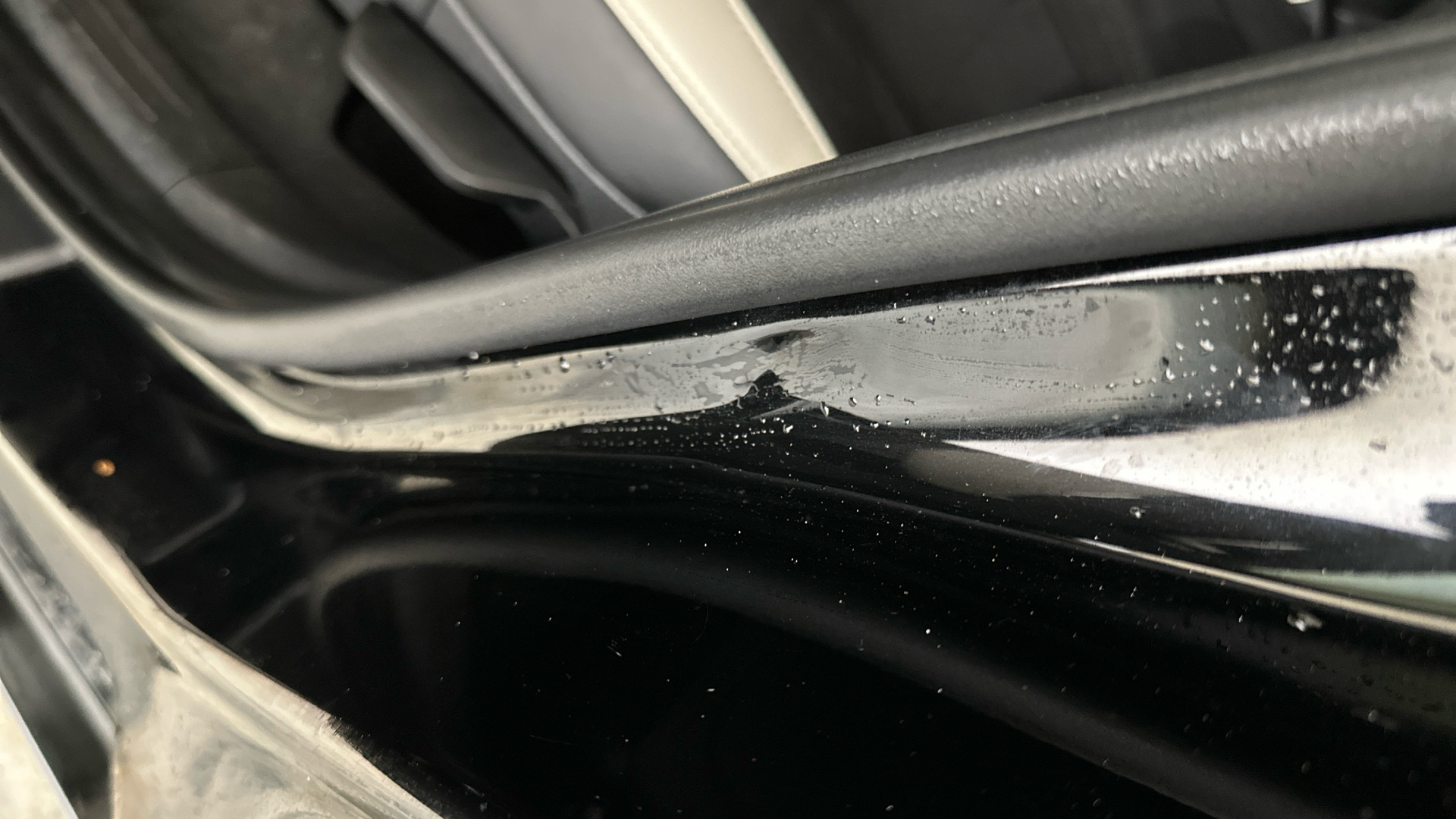 4020826 236kW GT Line 77.4kWh 5dr AWD Auto