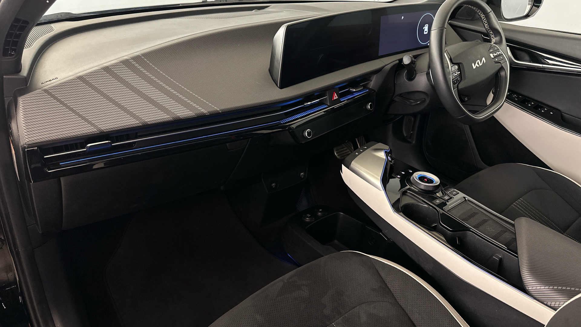 4020826 236kW GT Line 77.4kWh 5dr AWD Auto