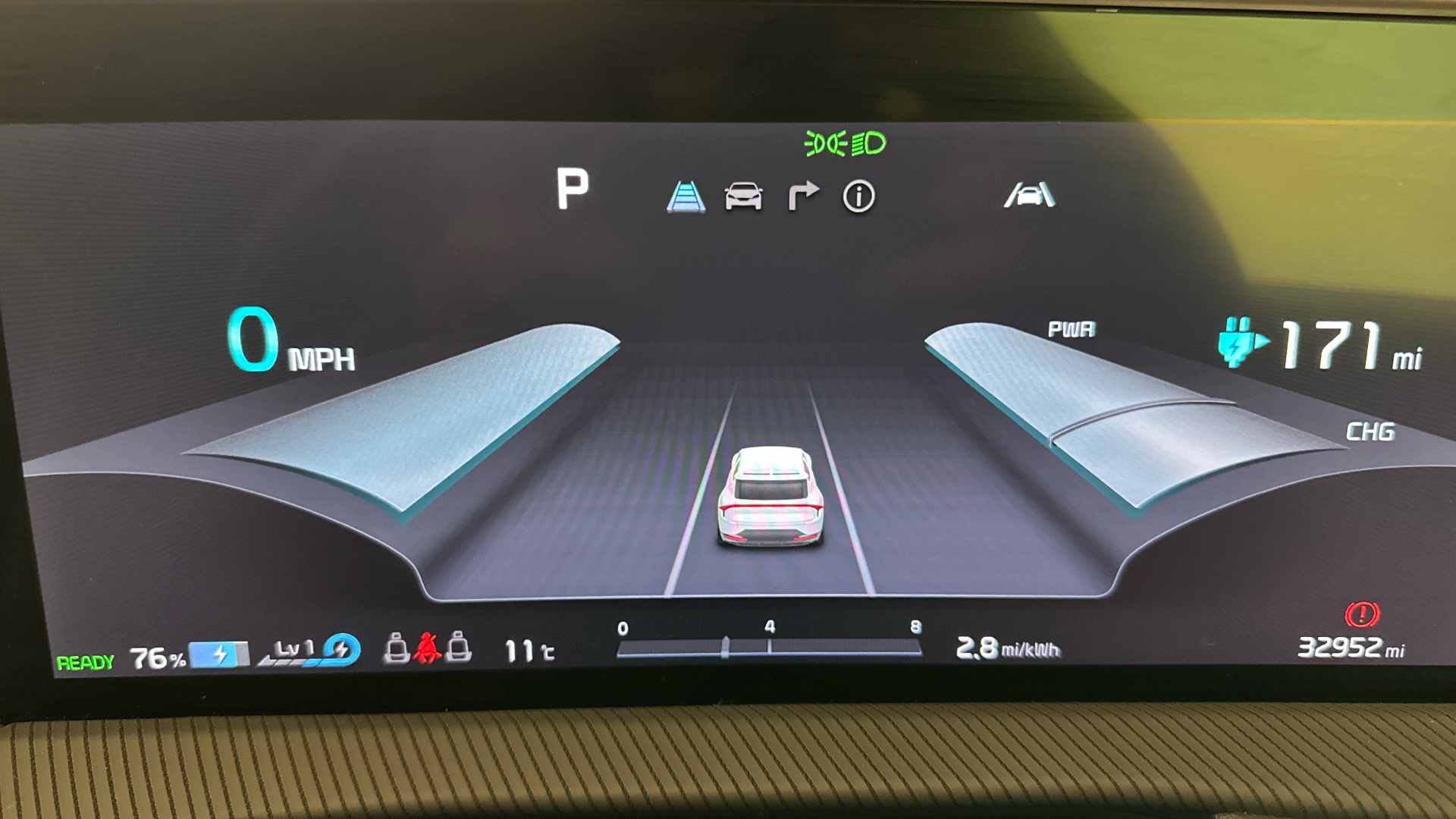 4020826 236kW GT Line 77.4kWh 5dr AWD Auto