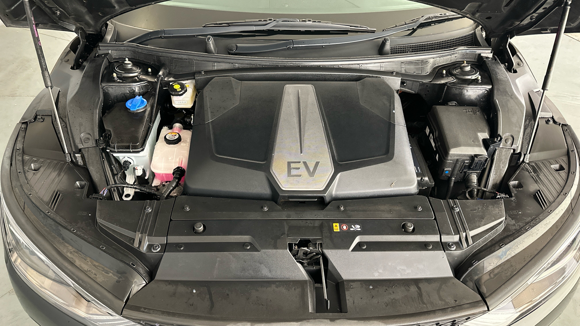 4020826 236kW GT Line 77.4kWh 5dr AWD Auto