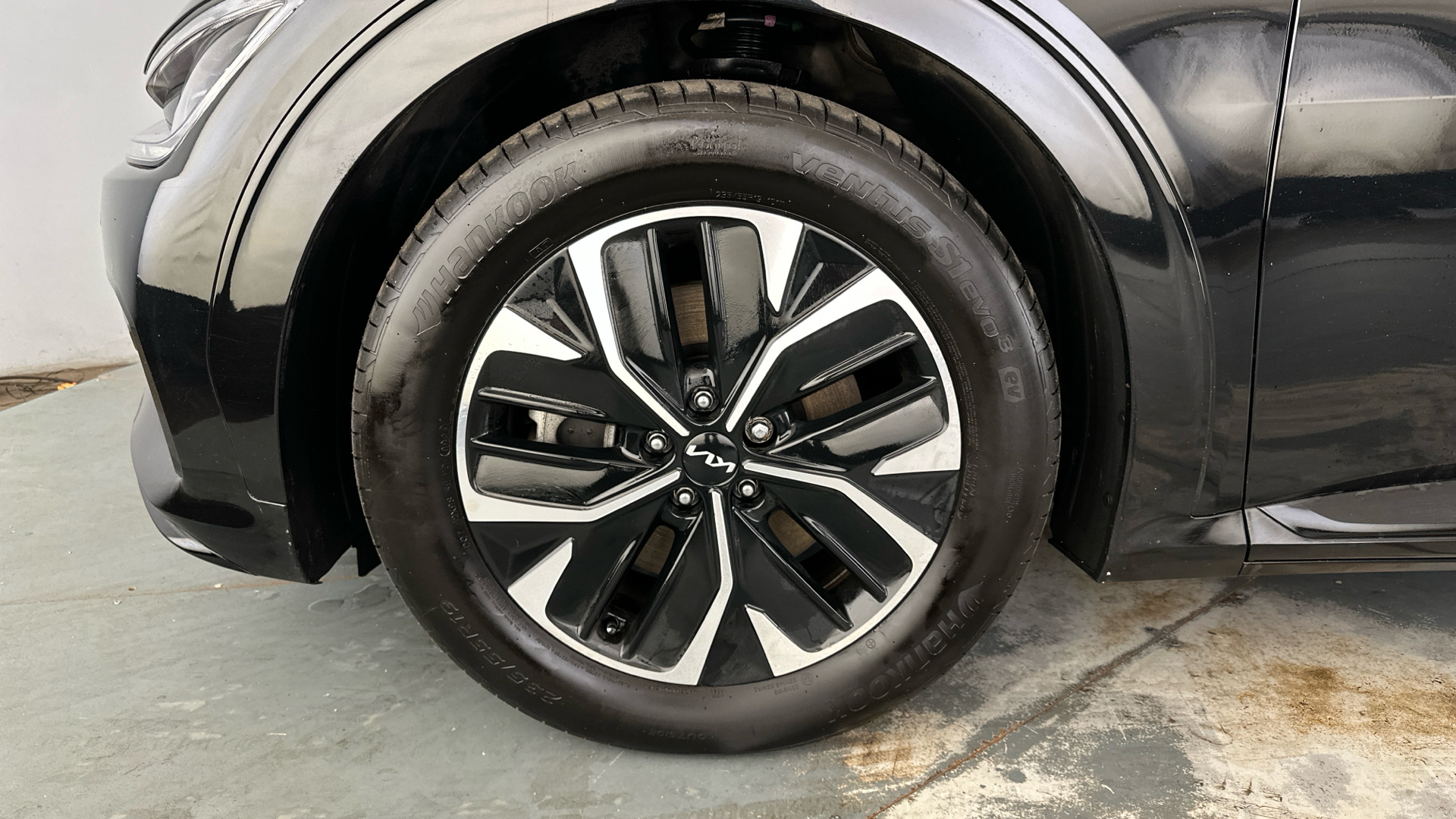 4020826 236kW GT Line 77.4kWh 5dr AWD Auto