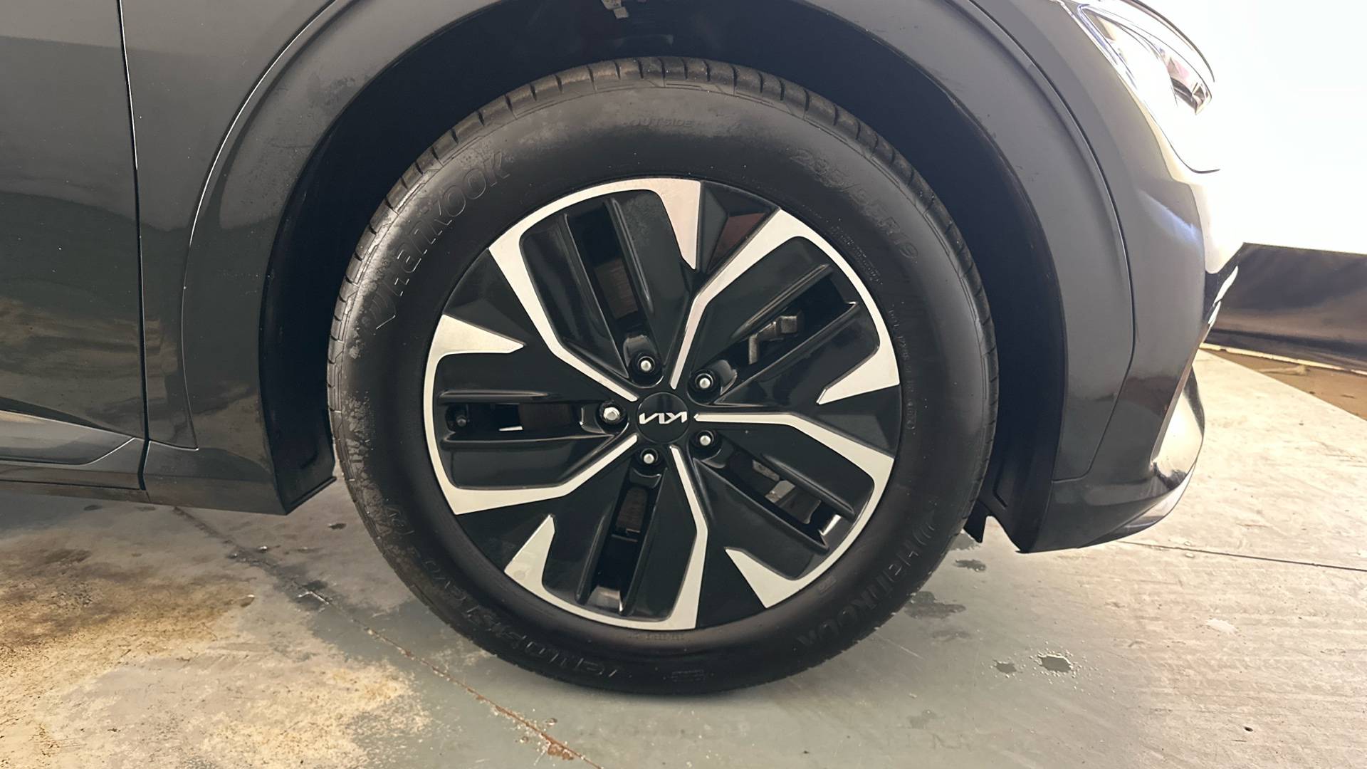 4020826 236kW GT Line 77.4kWh 5dr AWD Auto