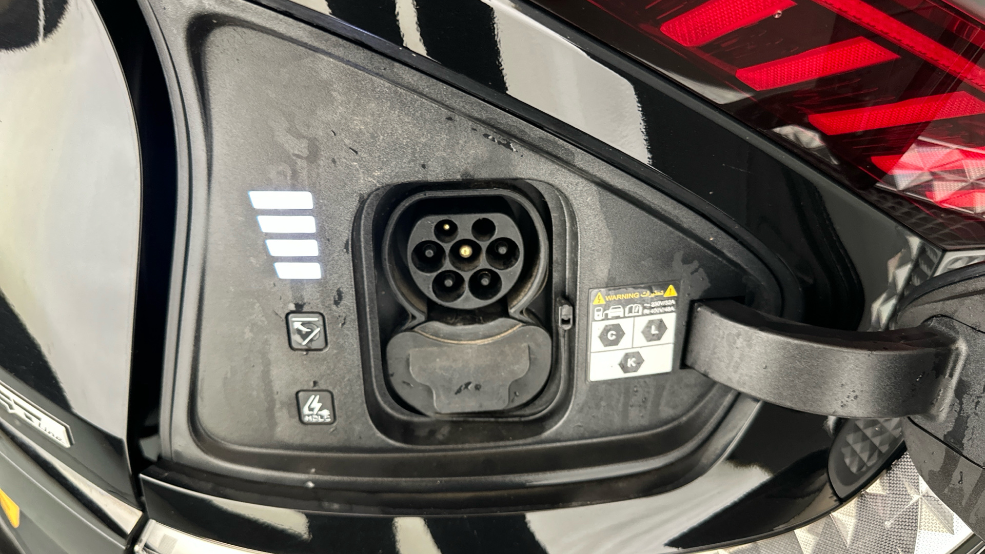 4020826 236kW GT Line 77.4kWh 5dr AWD Auto