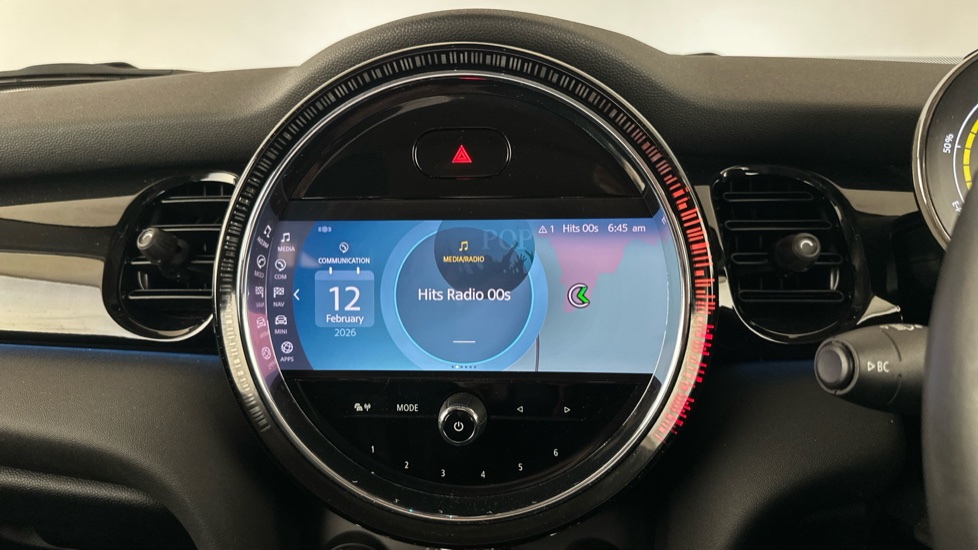 MINI HATCHBACK Image 12