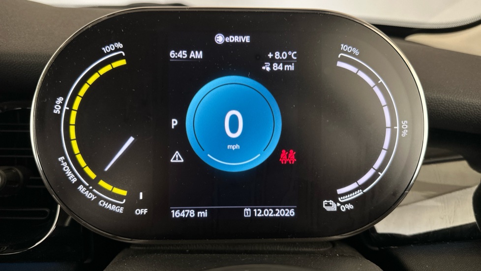 MINI HATCHBACK Image 13