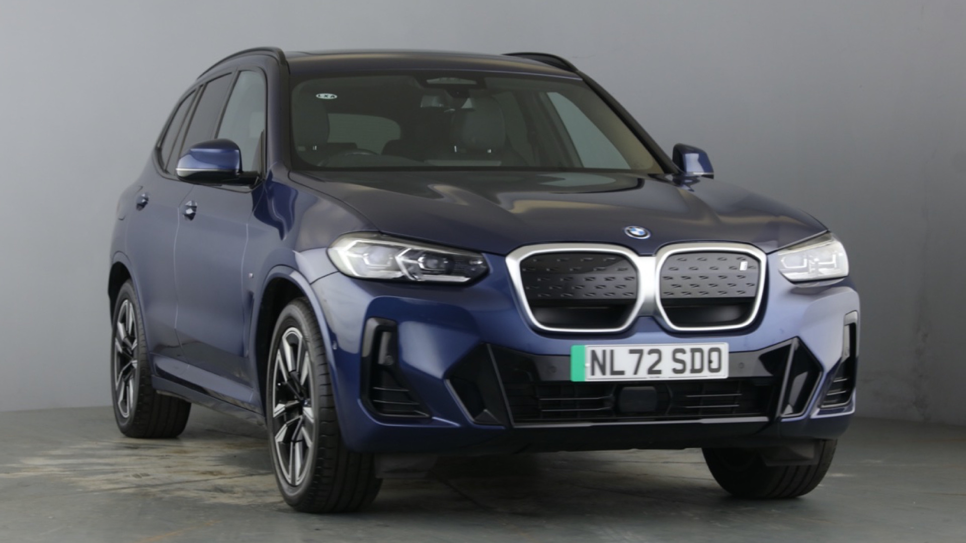 4020724 210kW M Sport 80kWh 5dr Auto
