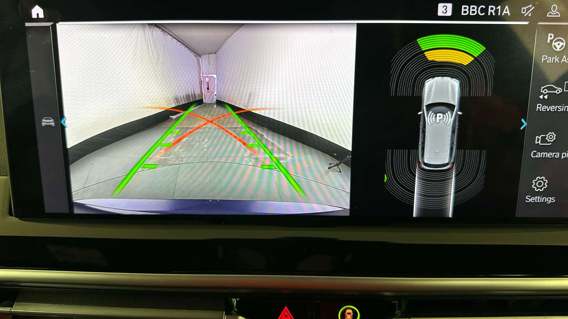 4020724 210kW M Sport 80kWh 5dr Auto