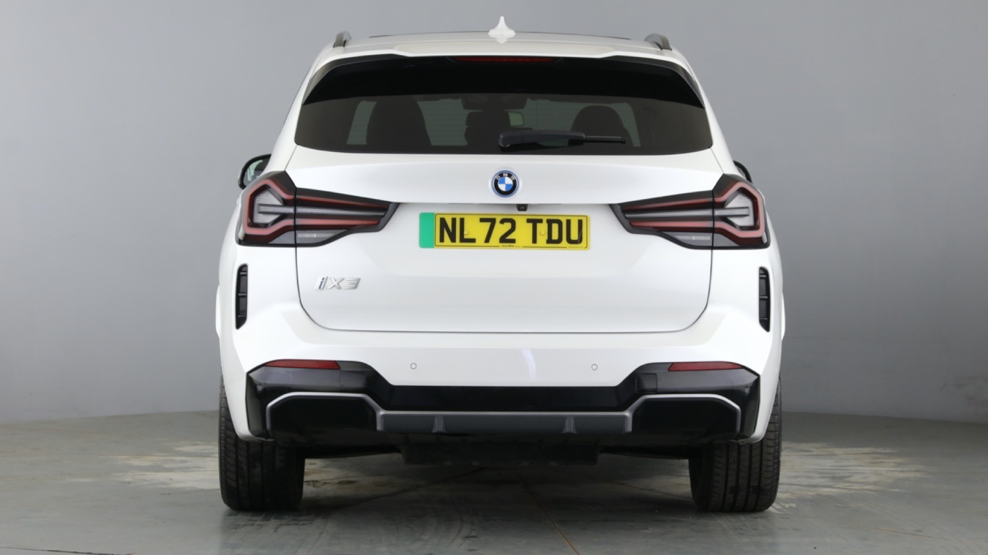 4020714 210kW M Sport 80kWh 5dr Auto
