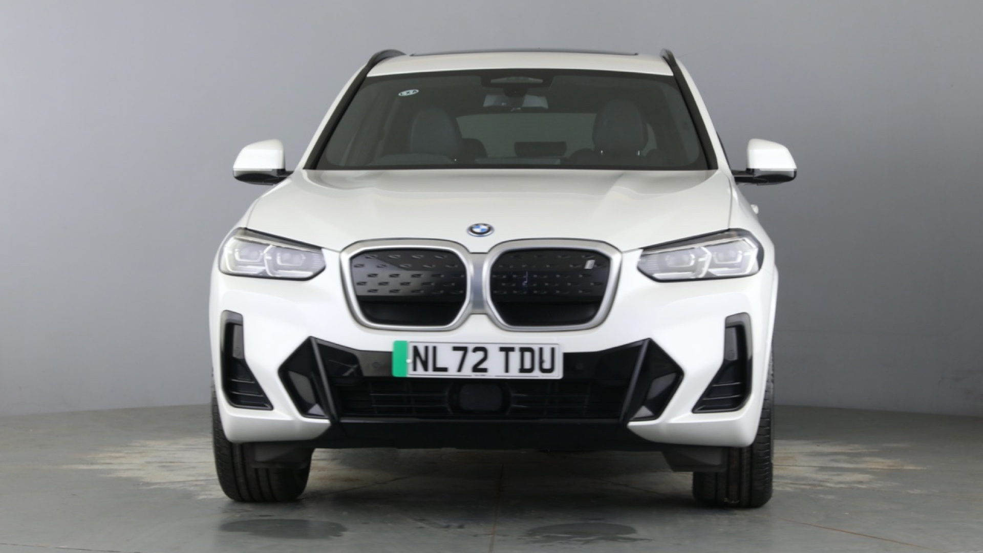 4020714 210kW M Sport 80kWh 5dr Auto