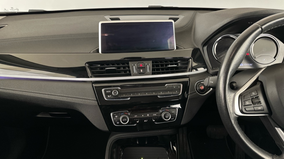 BMW X1 Image 12