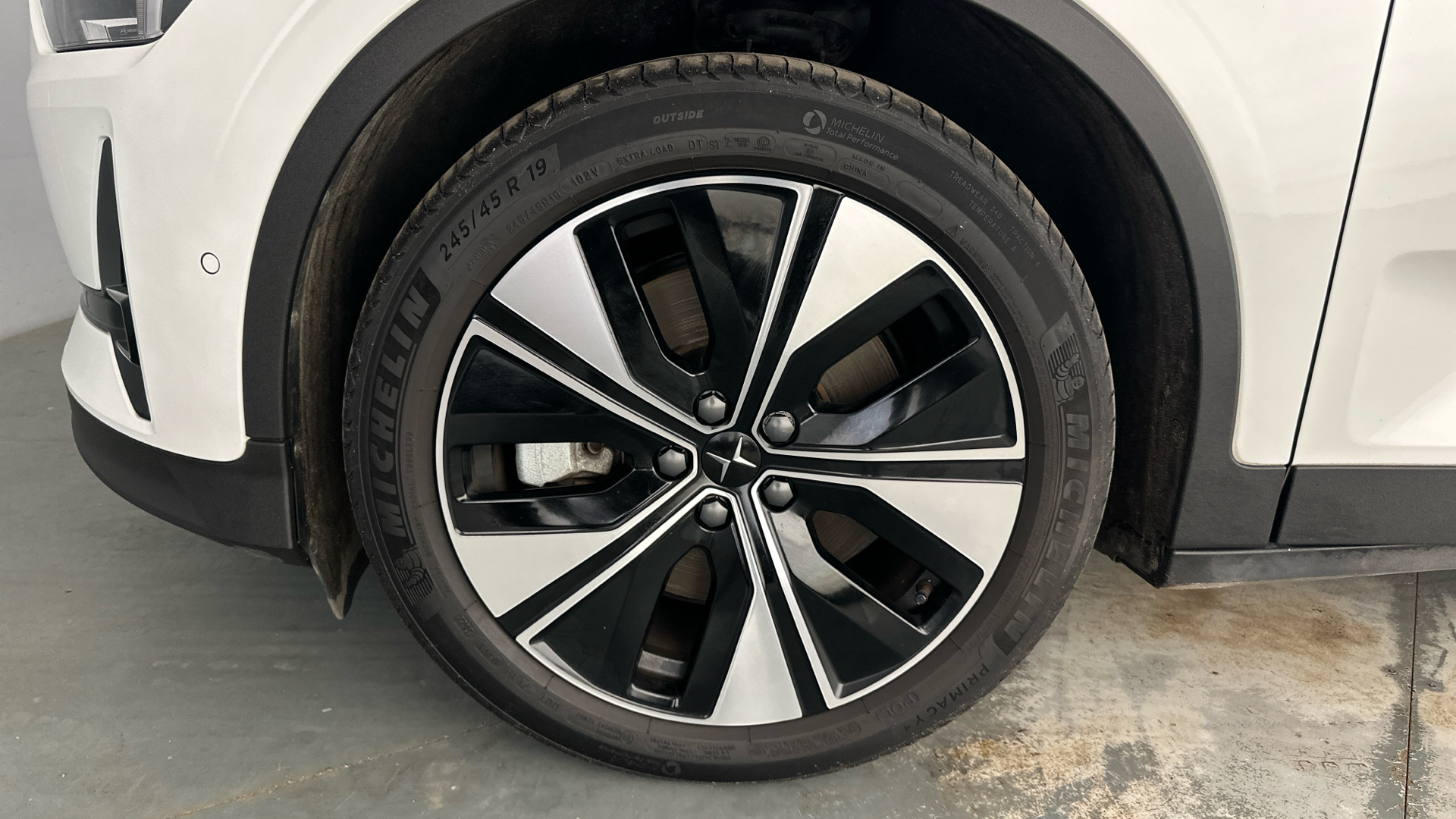 4020802 300kW 78kWh Long Range DM Pilot/Plus 5dr 4WD Auto