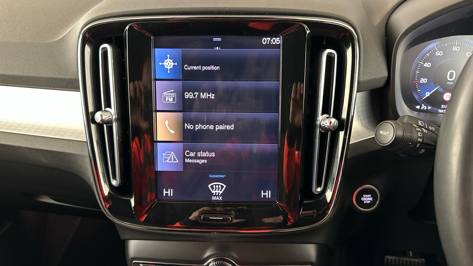 4020687 1.5 T4 Recharge PHEV Core Bright 5dr Auto