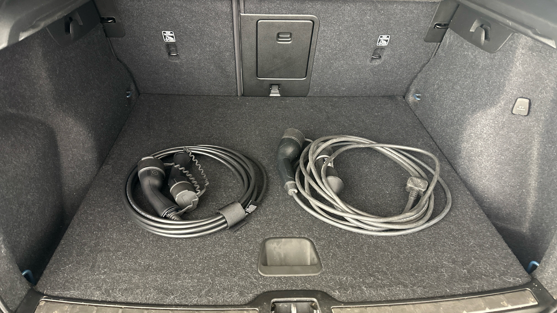 4060448 1.5 T5 Recharge PHEV Ultimate Bright 5dr Auto