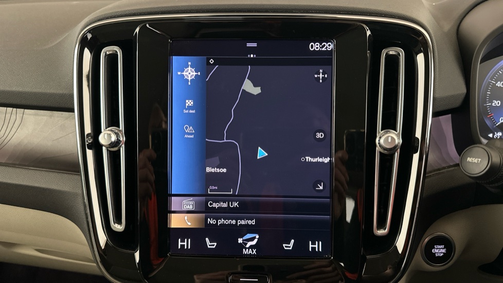 VOLVO XC40 Image 28